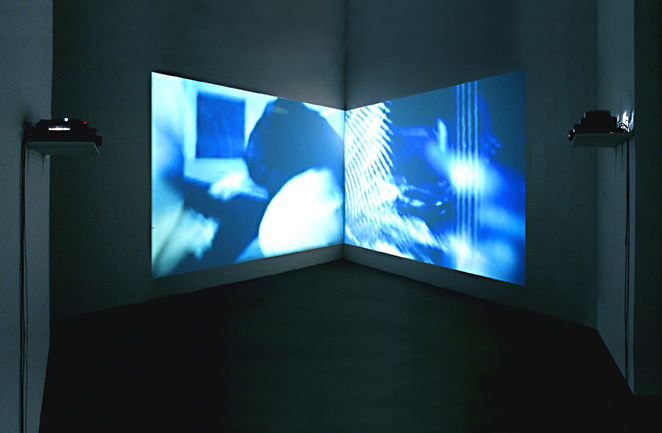 Gunda Foerster, CONTRADICTION, slide projection + sound, 1999_1